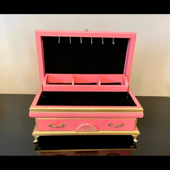 Coral and Gold Hand Paintef Vintage Jewelry Box